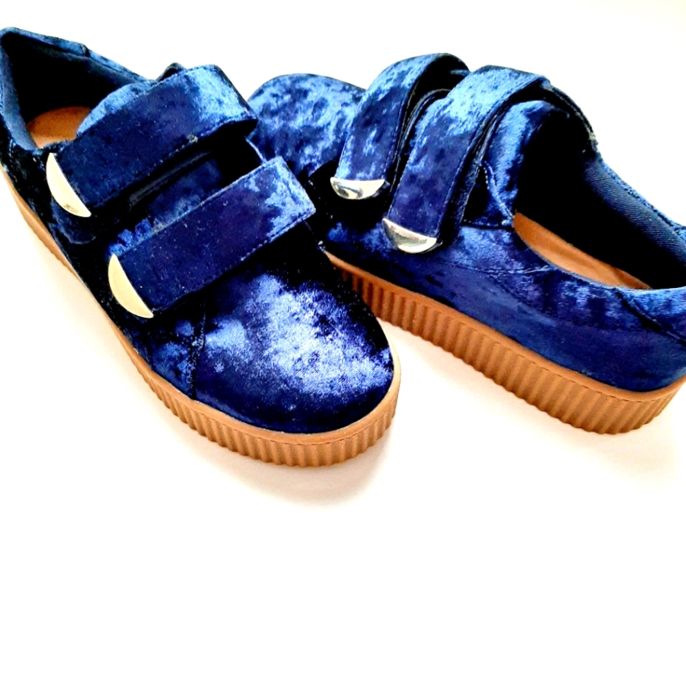 NEW Call It Spring Platforms - Picture 2 of 5